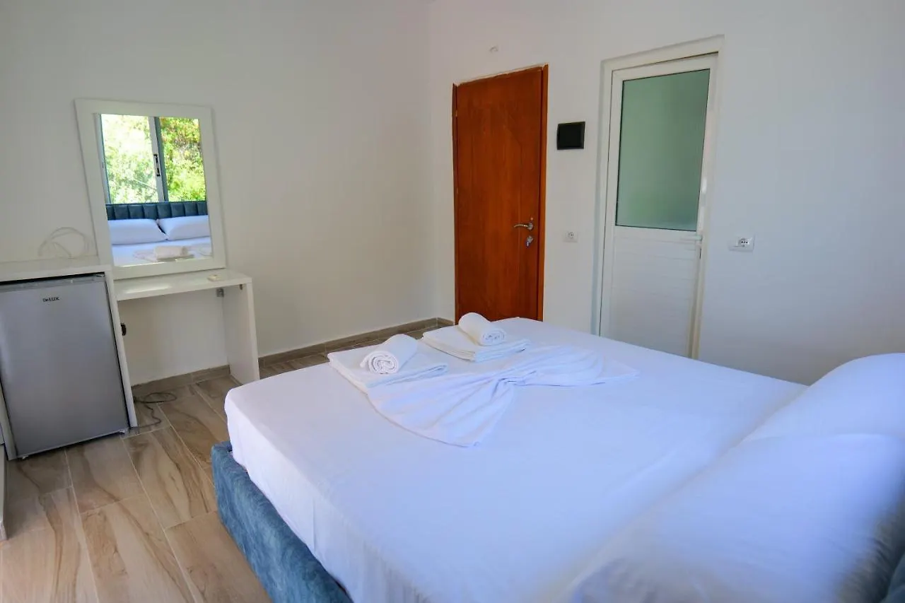 Mojsi Apartments Borsh 0*,